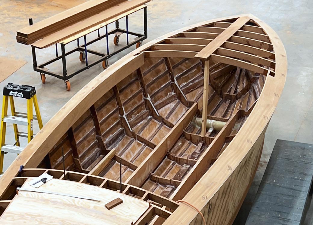 Grand Craft hull under construction